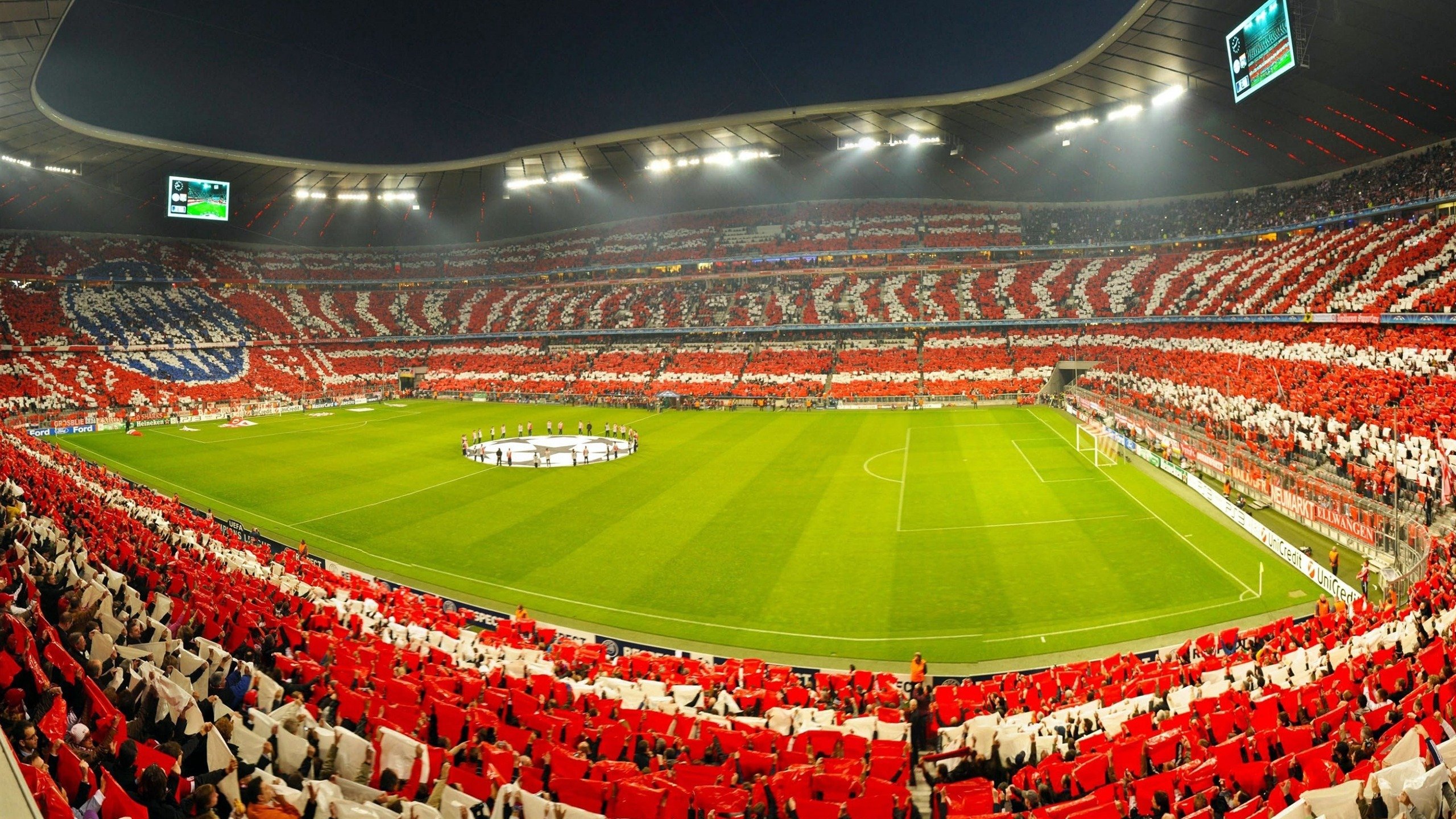 梅西助攻帽子戏法,巴萨主场轻松获胜,梅西首秀巴萨球衣